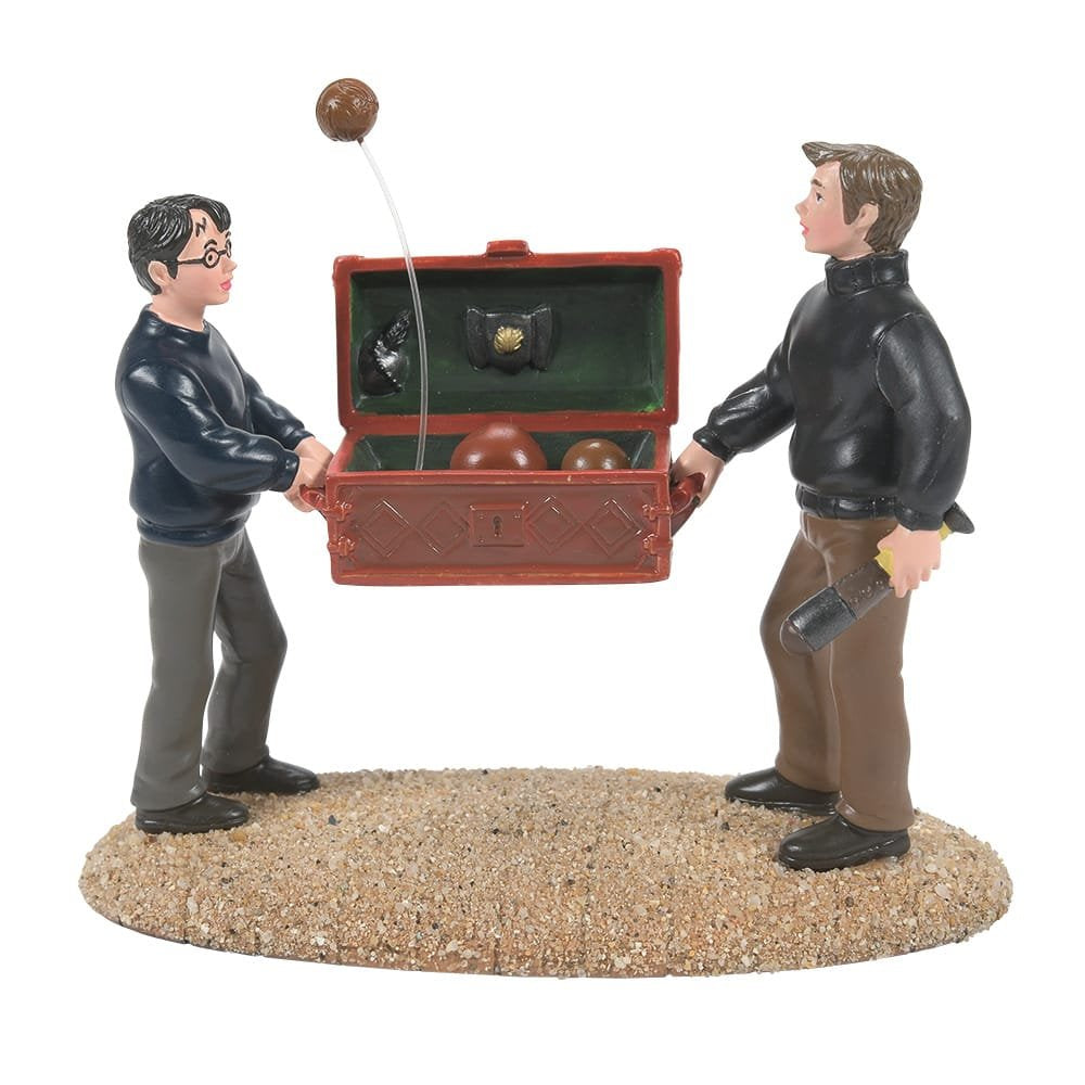 A Lively Bludger Figurine – Harry Potter Quidditch Szene, Lieferzeit: Ca. 14 Tage