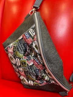 CrossBody Bag "Dog Tag Chain" Handmade in Hessen, stark limitiert