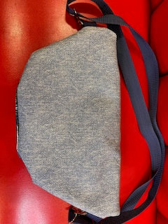CrossBody Bag hellblau "New York City " Handmade in Hessen, stark limitiert